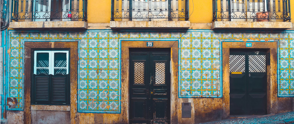 Itinéraires 48h avec 200€ Lisbonne Budapest Marrakech Séville